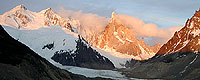 Der Cerro spiegelt sich in der Lagune